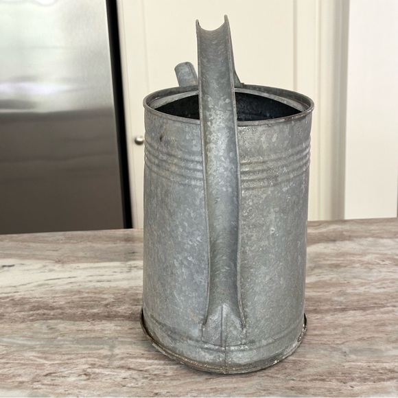 Vintage Galvanized Metal Watering Can- Fall Planter, Harvest Decor, Farmhouse - Picture 9 of 15